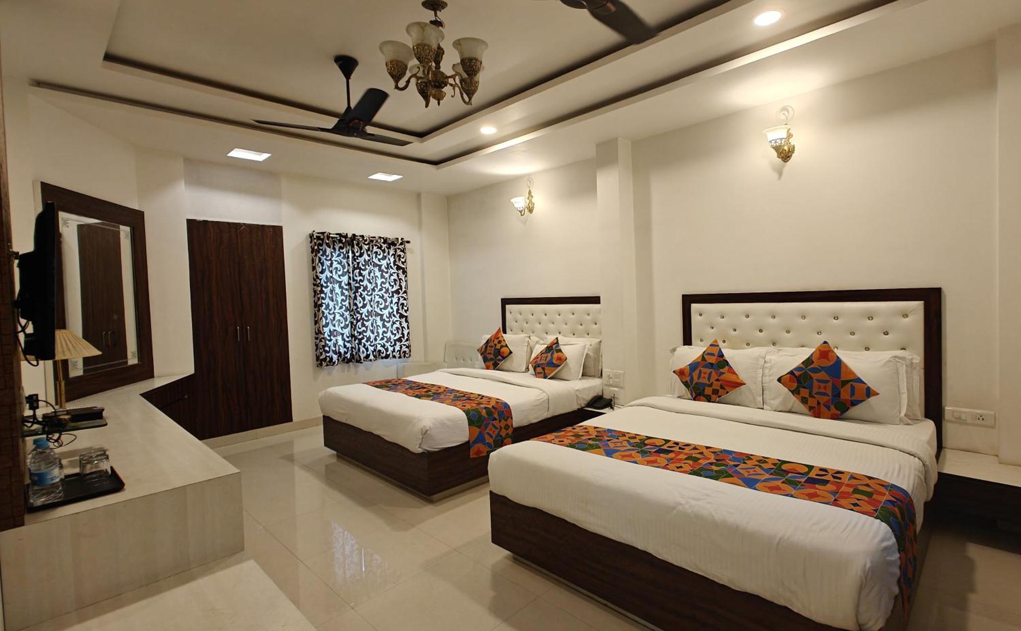 Baba Palace - A Heritage Hotel, Udaipur Buitenkant foto