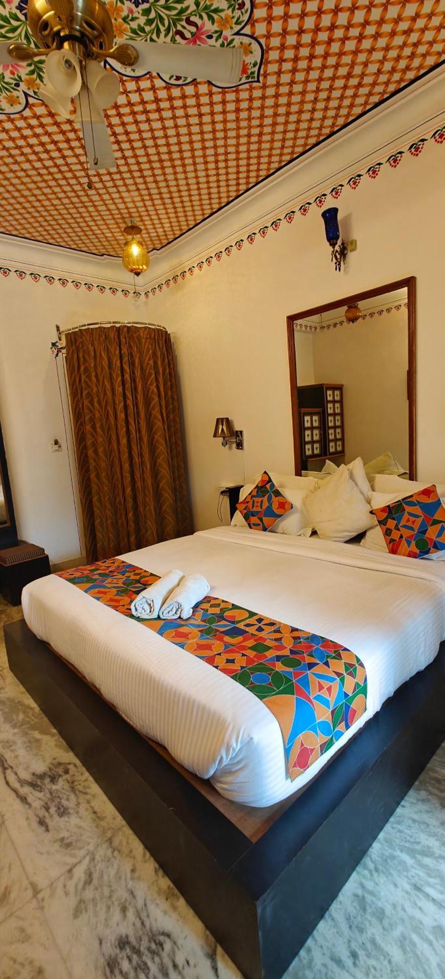 Baba Palace - A Heritage Hotel, Udaipur Buitenkant foto