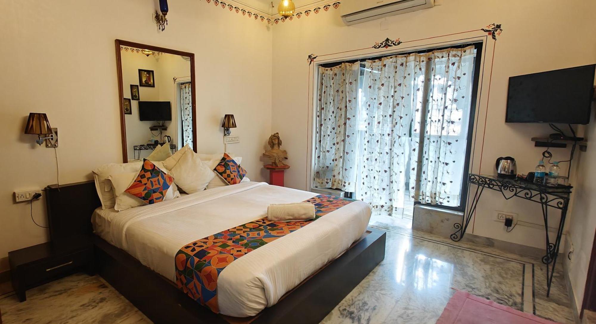 Baba Palace - A Heritage Hotel, Udaipur Buitenkant foto