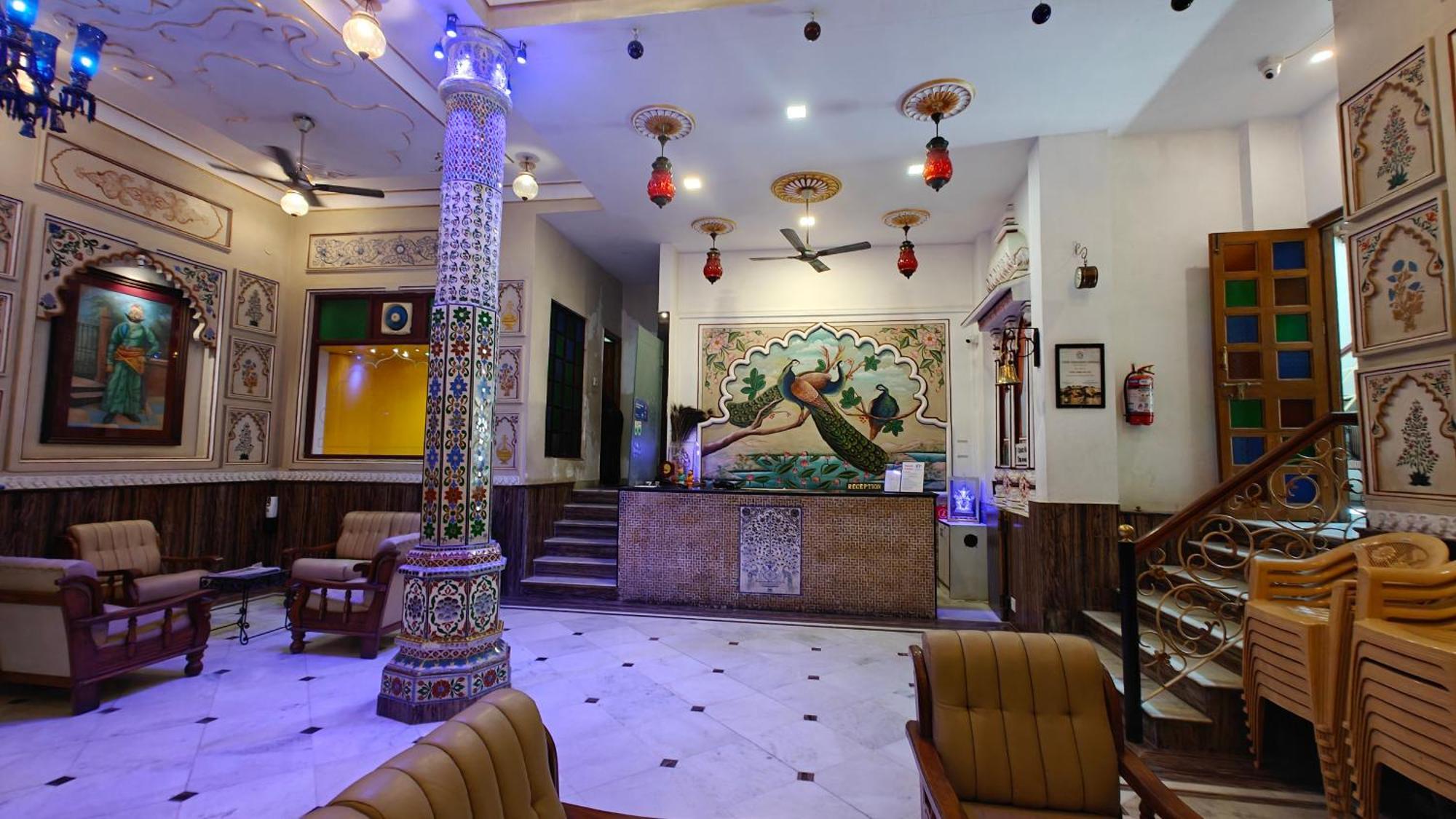 Baba Palace - A Heritage Hotel, Udaipur Buitenkant foto