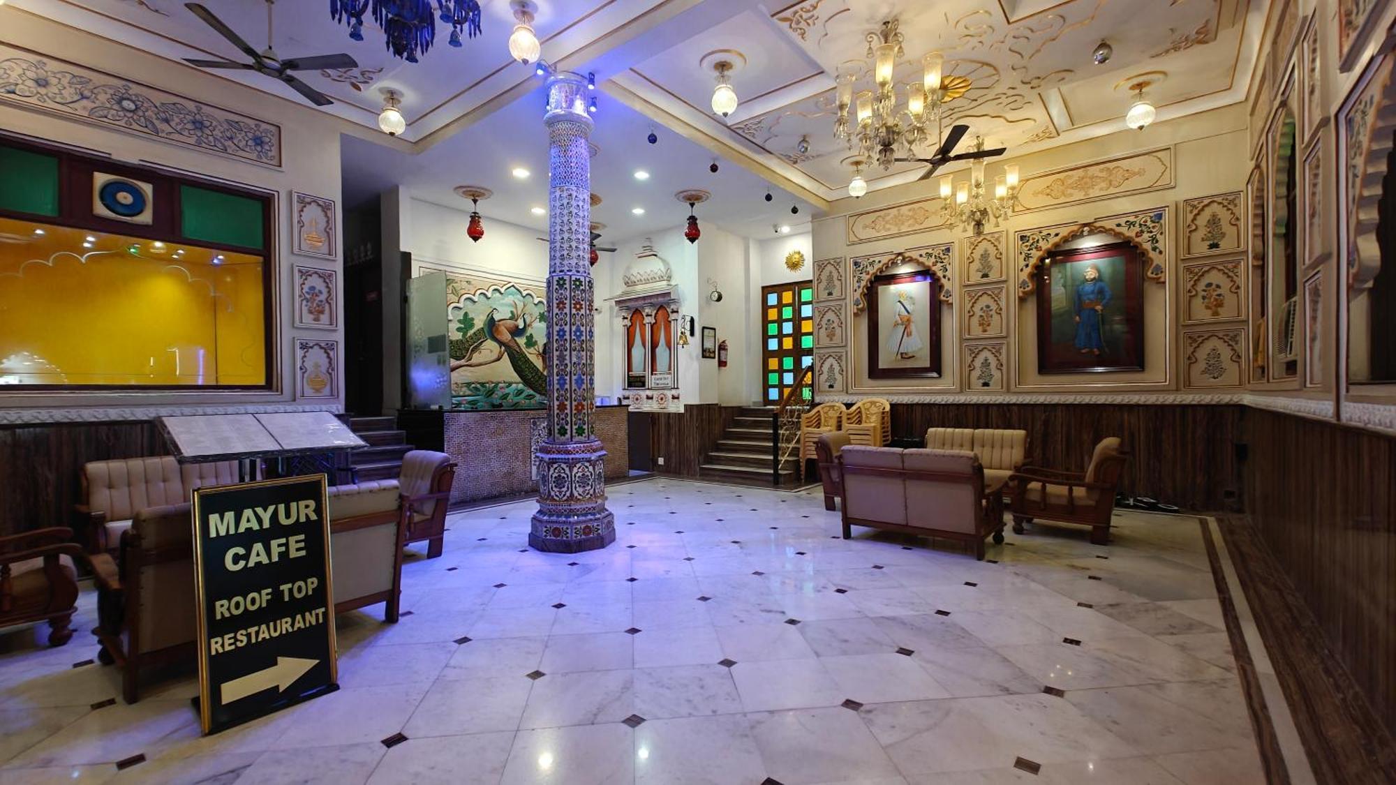 Baba Palace - A Heritage Hotel, Udaipur Buitenkant foto